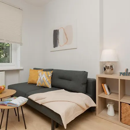 Apartment Karolkowa By Renters *