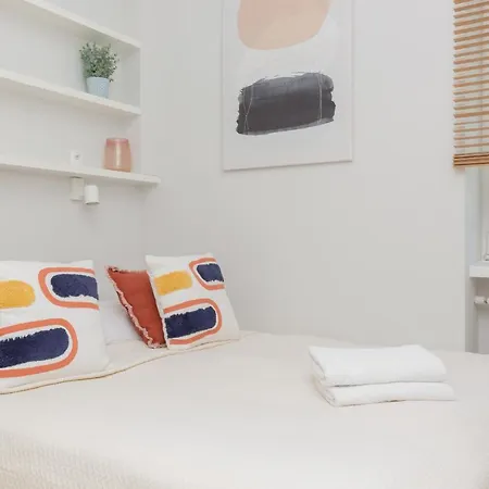 Karolkowa By Renters Apartman Varsó